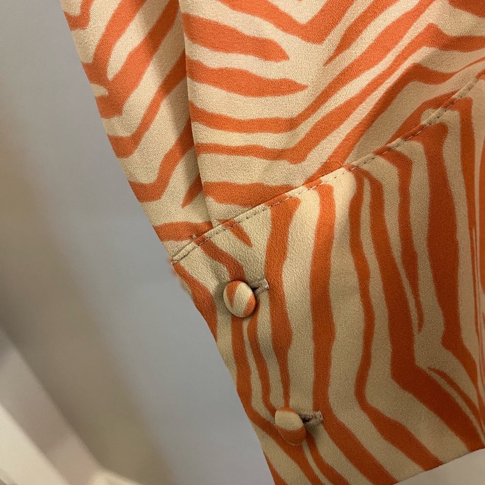 Alfani Orange and White Button Down Blouse with Notched Collar - Picture 7 of 11